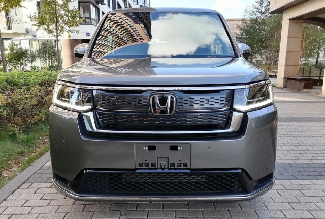 Honda Stepwgn из Японии
